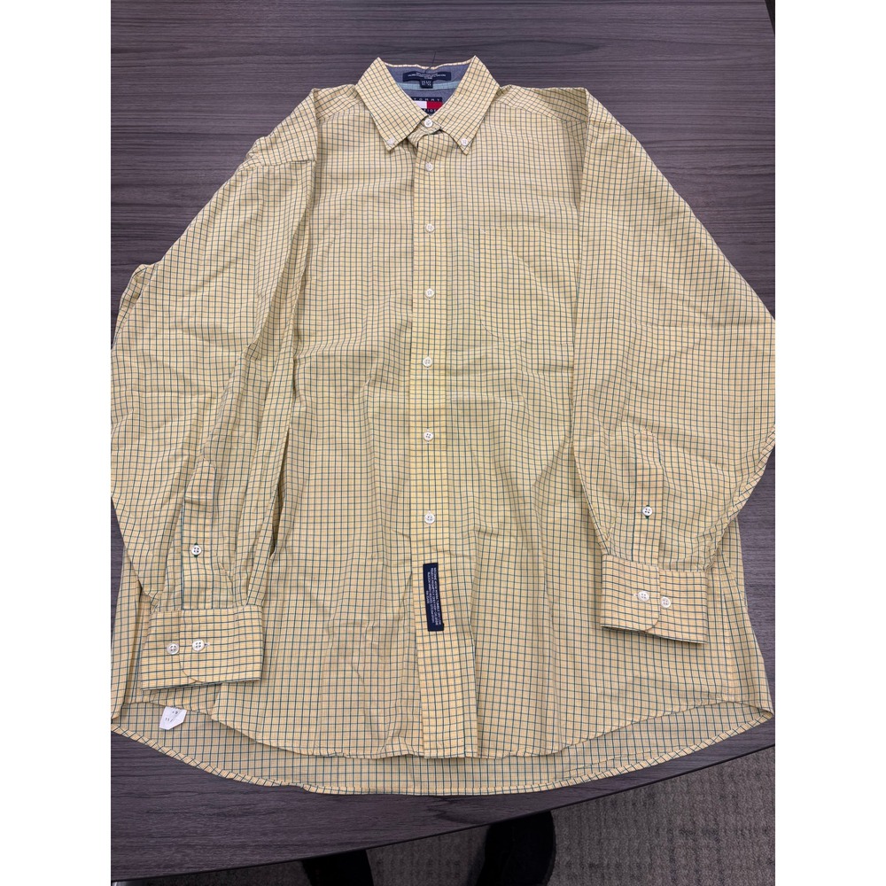 Tommy Hilfiger Men's Medium 15.5 32/33 Yellow Green Check Button Down Shirt